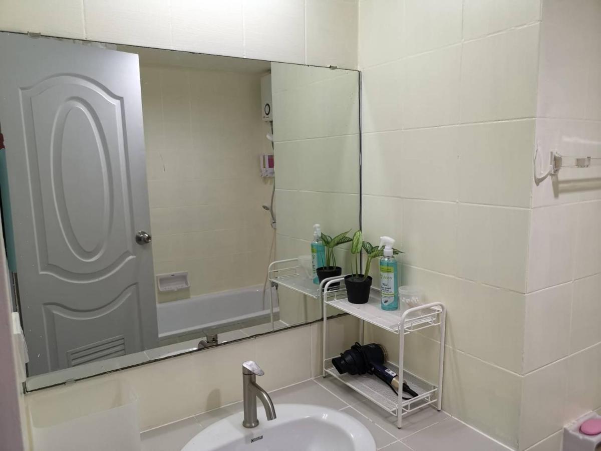 Apartmán Tower Resident In The Heart Of Bangkok Shopping Center Makkasan Exteriér fotografie